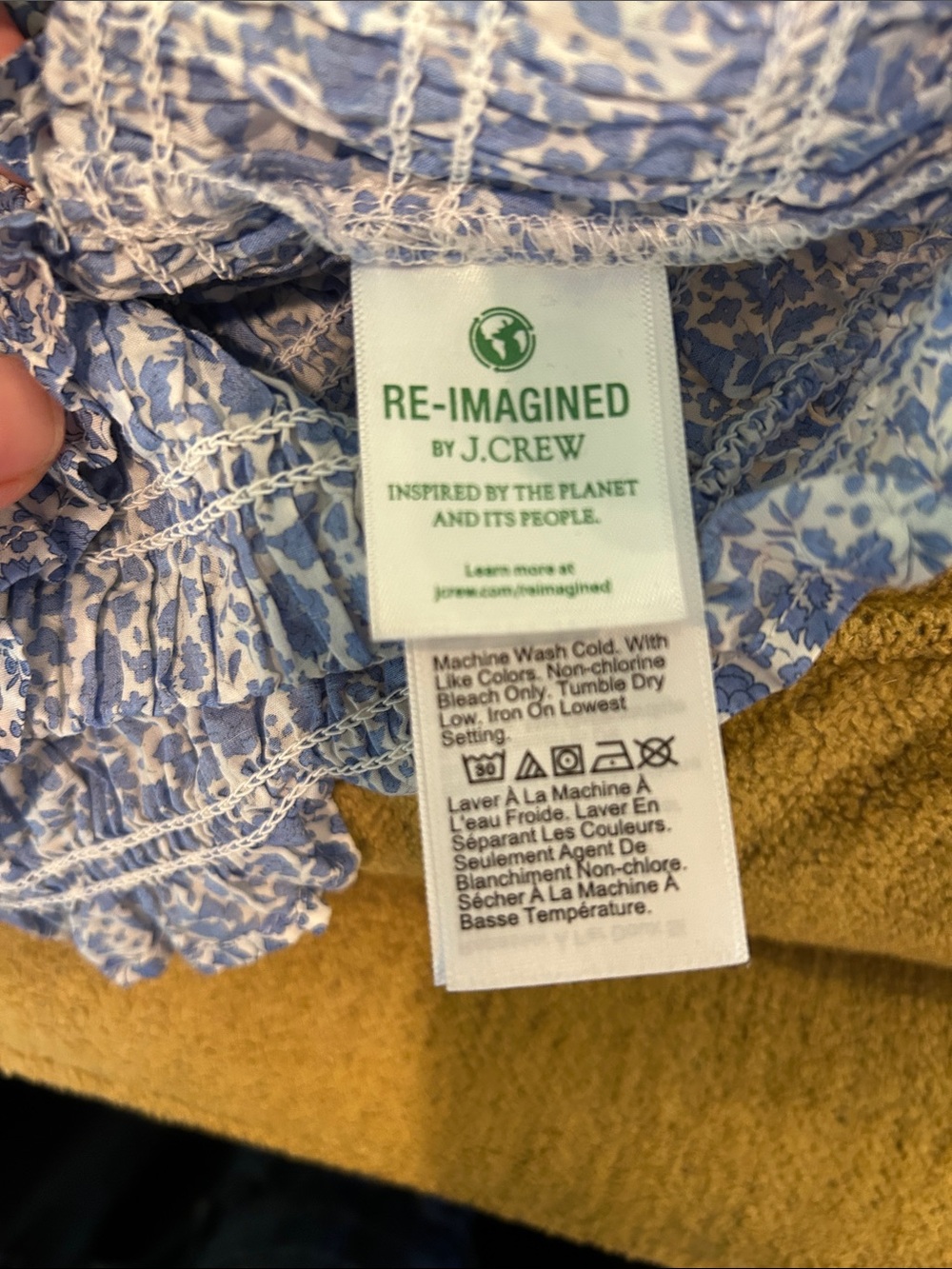 J. Crew Puff-sleeve smocked top in Liberty® D'Anjo Coast fabric Small - Picture 8 of 12